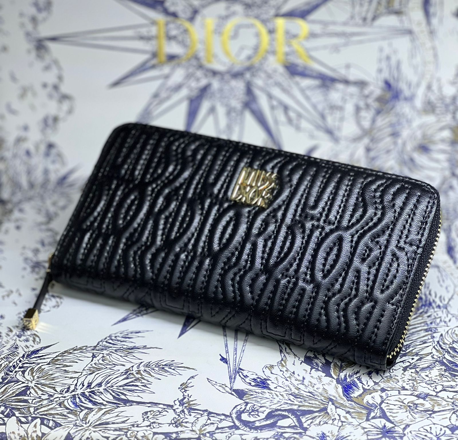 Dior Voyageur Slim Wallet