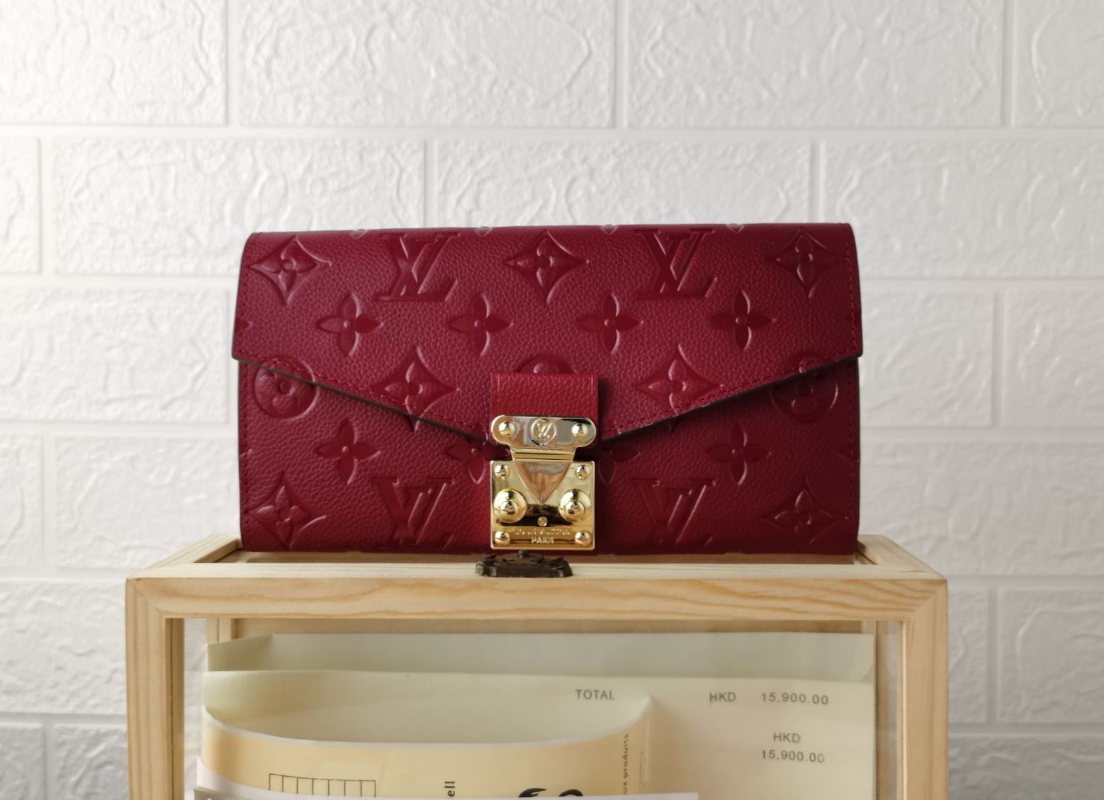 Louis Vuitton Metis Wallet