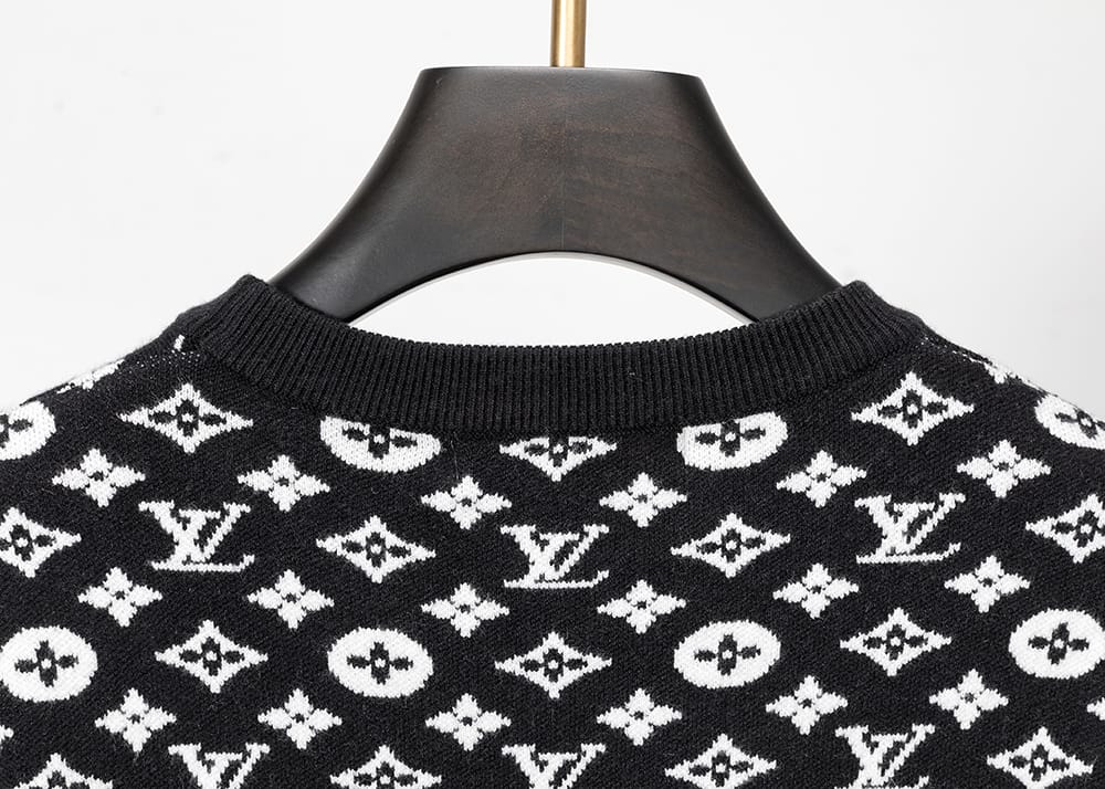 LV Jumper Black White